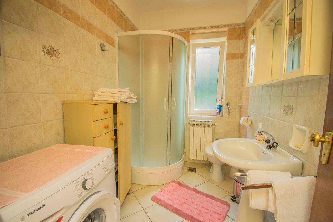 Apartments Anita Near Opatija With Private Parking Matulji Exterior foto