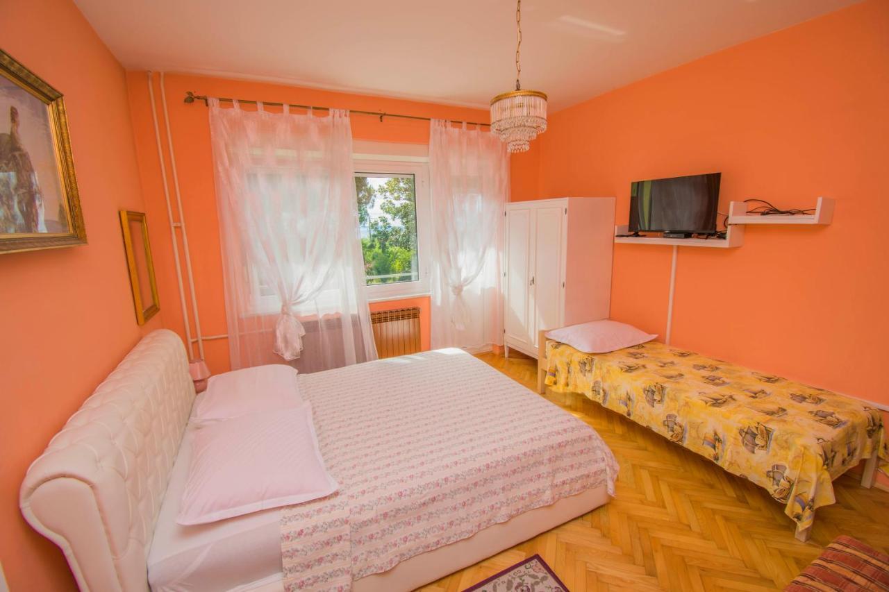 Apartments Anita Near Opatija With Private Parking Matulji Exterior foto